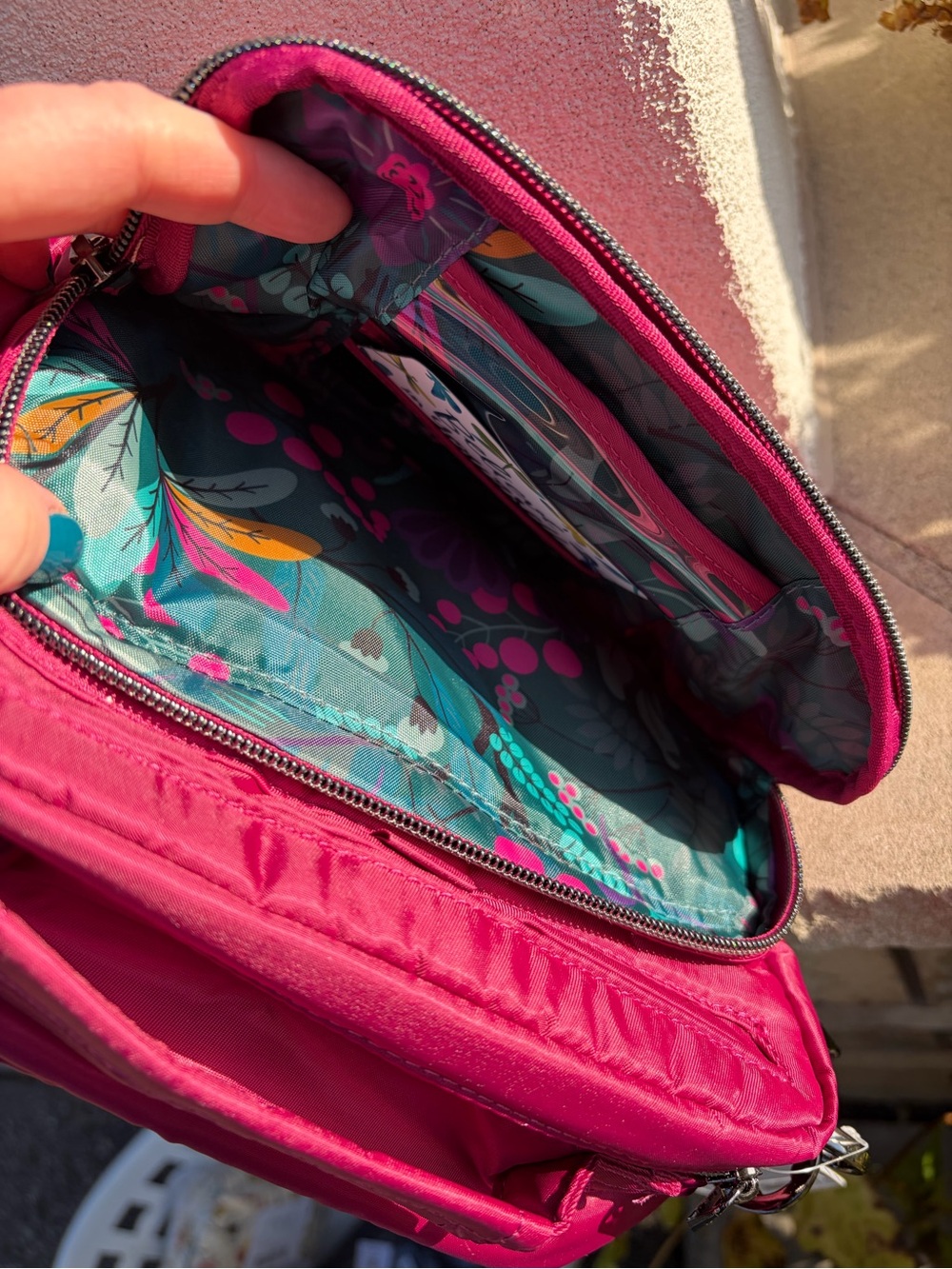 NWT Lug Ranger Mini Crossbody Bag in Raspberry - Picture 4 of 8